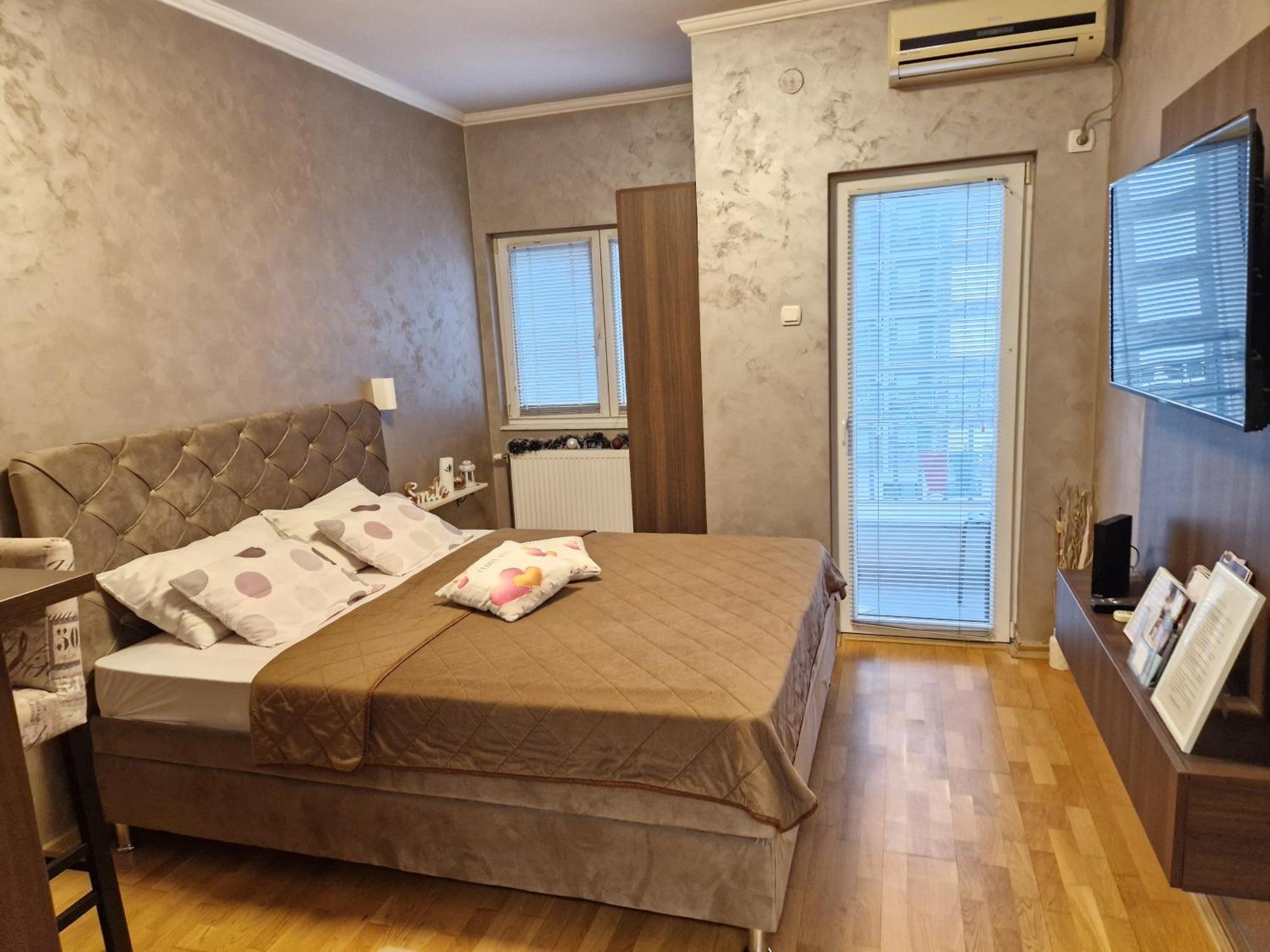 Apartman Studio Diamond Суботица Екстериор снимка